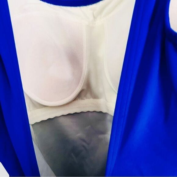 Lands End Electric Blue Chlorine Resistant Scoop Neck Tugless Swimsuit 16 - Picture 7 of 10